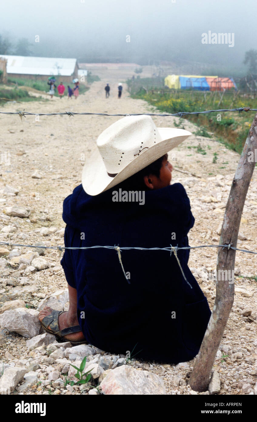 Junge am Oventic, einem zapatistischen Camp, Chiapas, Mexiko. Stockfoto