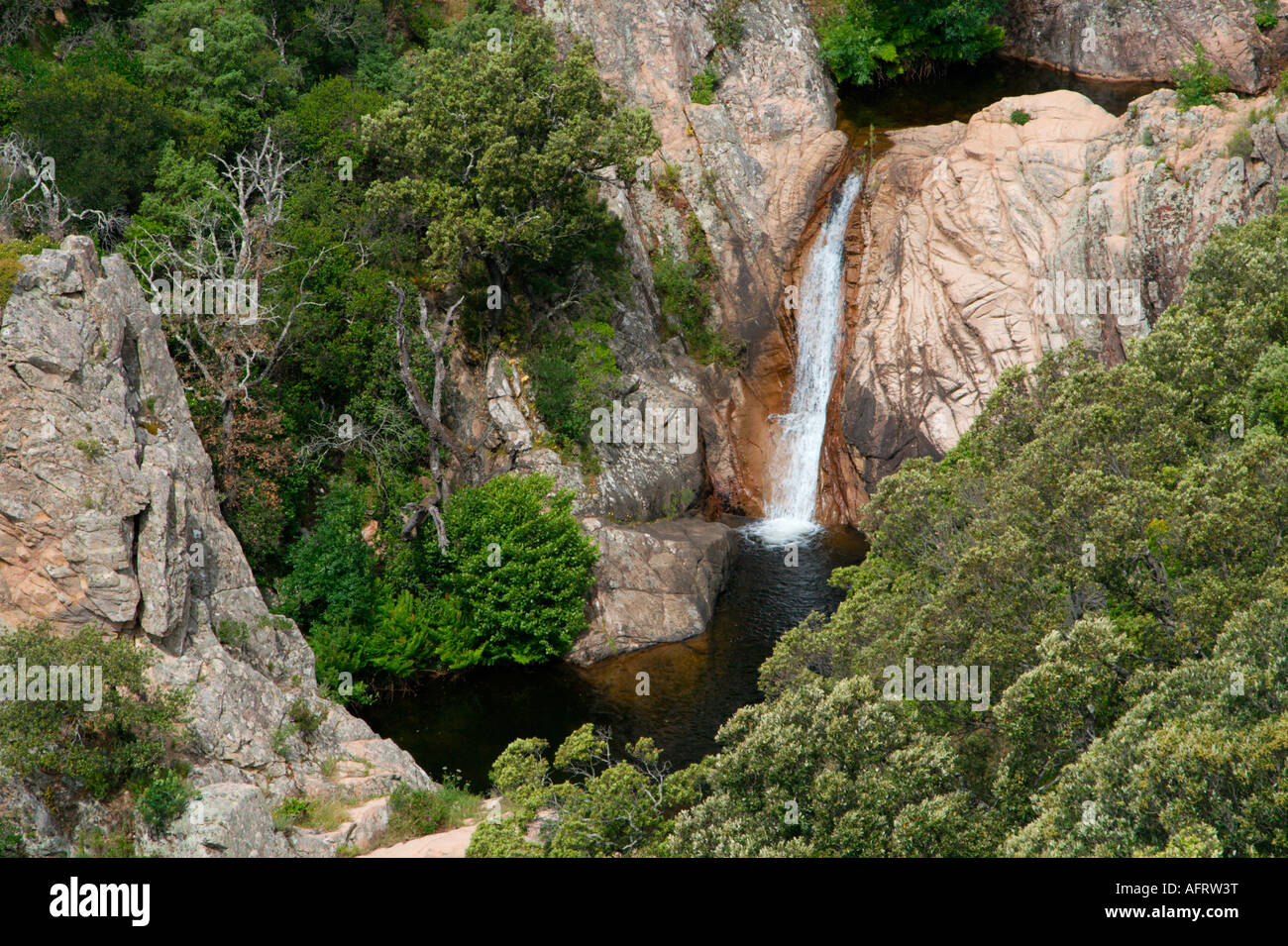 Wasserfall in der Nähe von Porto Vecchio in Süd-Korsika-Frankreich Stockfoto