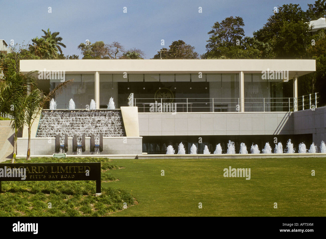 Bacardi begrenzte zentrale Bürogebäude Hamilton Bermuda rum alkoholische Getränke Stockfoto