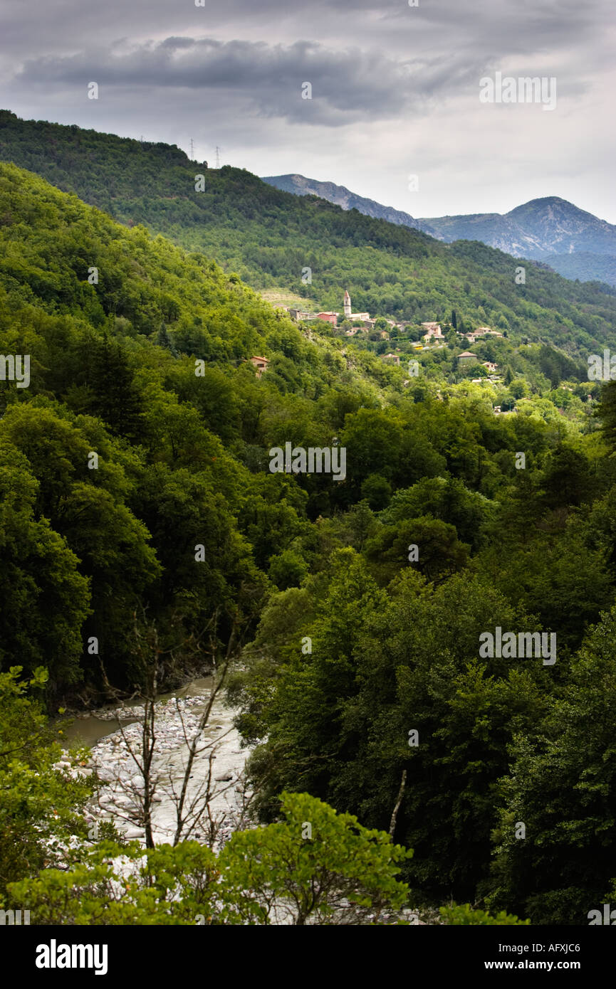 Kleinen Dorf Roussillon in den Alpes Maritimes Frankreich Stockfoto