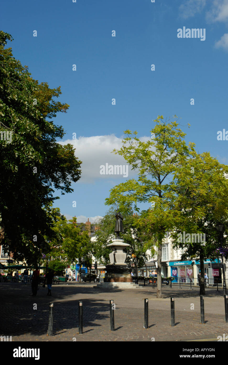 Blick auf St. Pauls Square Bedford England Stockfoto