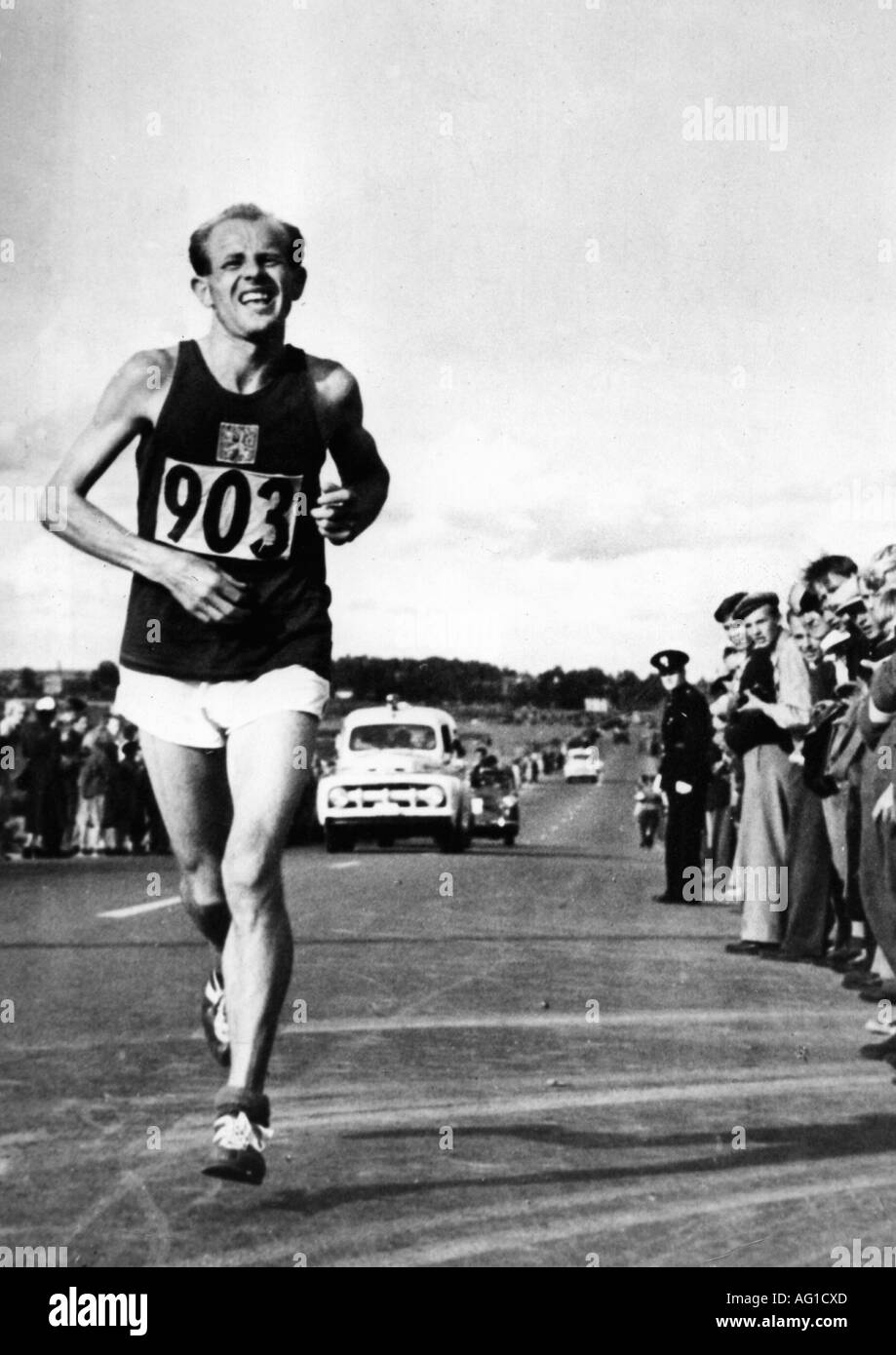 Zatopek, Emill, 16.9.1922 - 22.11.2000, tschechischer Athlet (Marathon), Siegerlauf, Marathon, Olympische Spiele, Helsinki, Finnland, 21.7.1952, Stockfoto