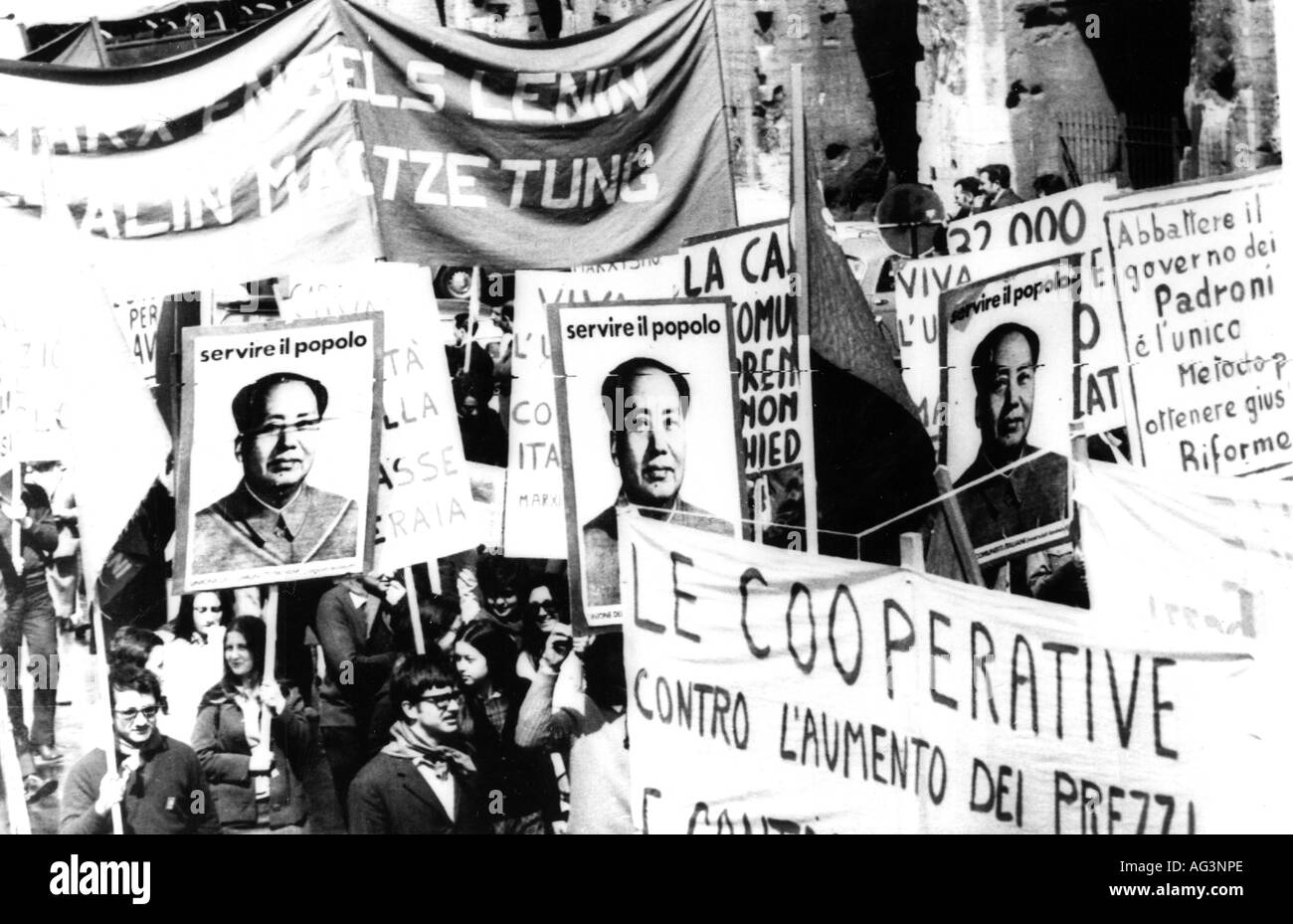 Geograpgie/Reisen, Italien, Politik, Demonstrationen, kommunistische Demonstration während des Generalstreiks, Rom, 29.4.1970, Stockfoto