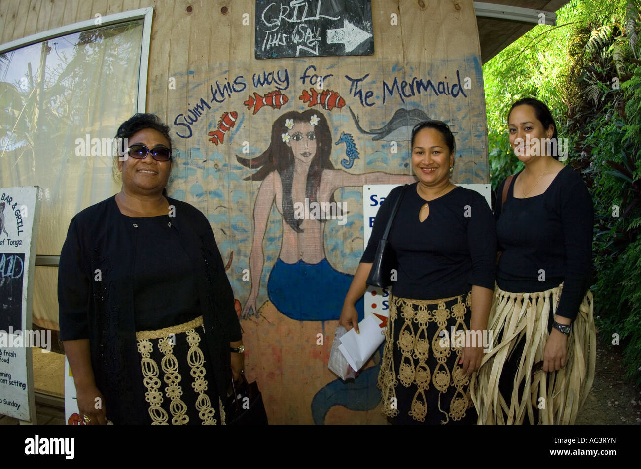 Tongan Frauen in traditioneller Kleidung in Vava ' u. Stockfoto