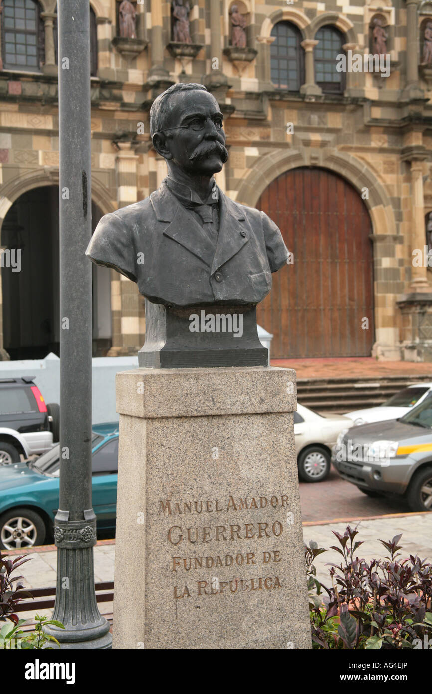 Manuel Amador Guerrero Statue am Kathedrale Catedral Plaza er war der erste Präsident von Panama im Jahr 1903 Stockfoto