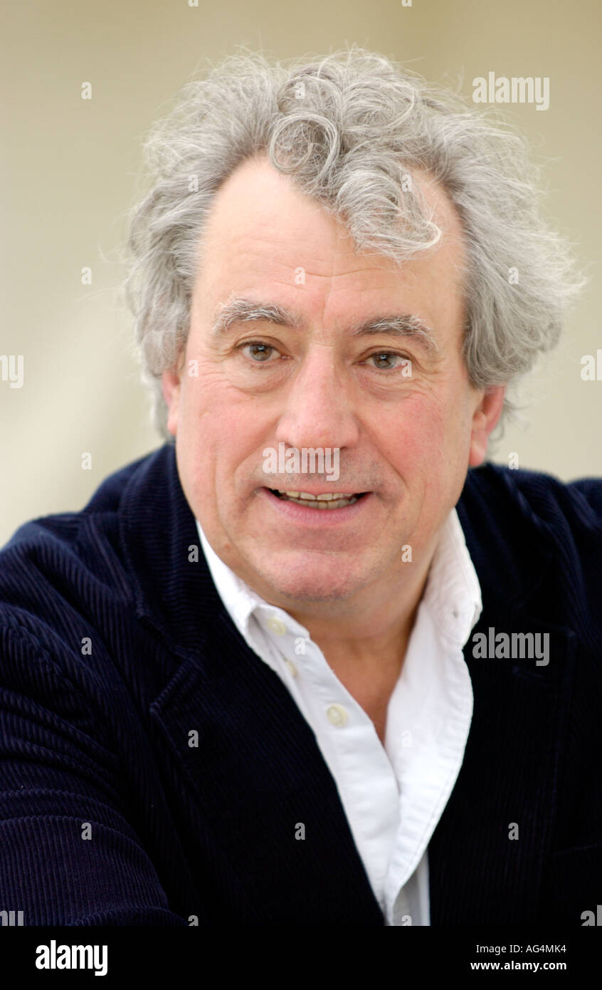 Terry Jones britische Autor, Schauspieler und ehemalige Monty Python-Frontmann bei Hay Festival 2006 Hay on Wye Powys Wales UK Stockfoto