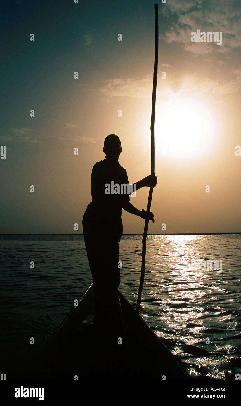 Schiffer auf dem Niger in Mali Stockfoto