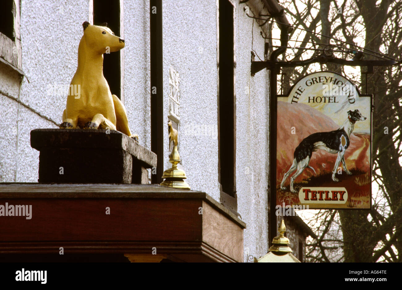 Cumbria Shap Pub unterschreibt die Greyhound Inn Stockfoto