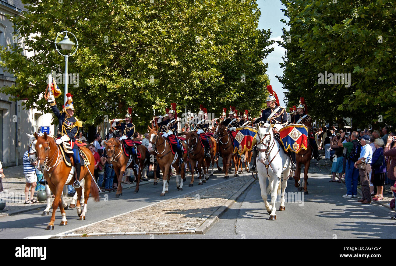 Französischen Republikanischen Garde & Pferdeparade in Parthenay, Frankreich Stockfoto