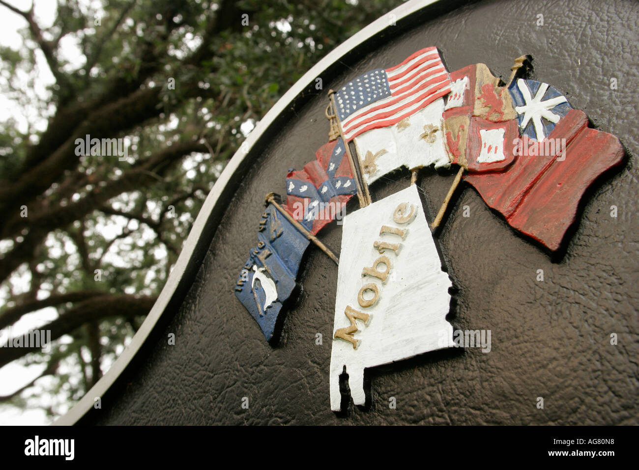 Alabama Mobile County,Mobile,Bragg Mitchell Mansion,griechisch Itanienat Antebellum 1855,Schild,Logo,historische Flaggen,Besucher reisen Reise touristisch t Stockfoto