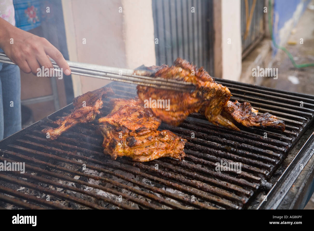 Braten Huhn am Markt in La Union Bundesstaat Guerrero Mexiko Stockfoto