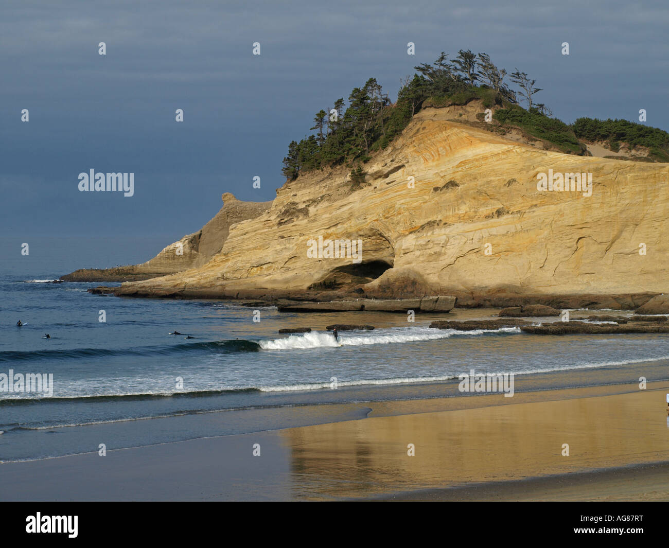 Ein Blick auf Kap Kiawanda am Strand von Pacific City Stockfoto