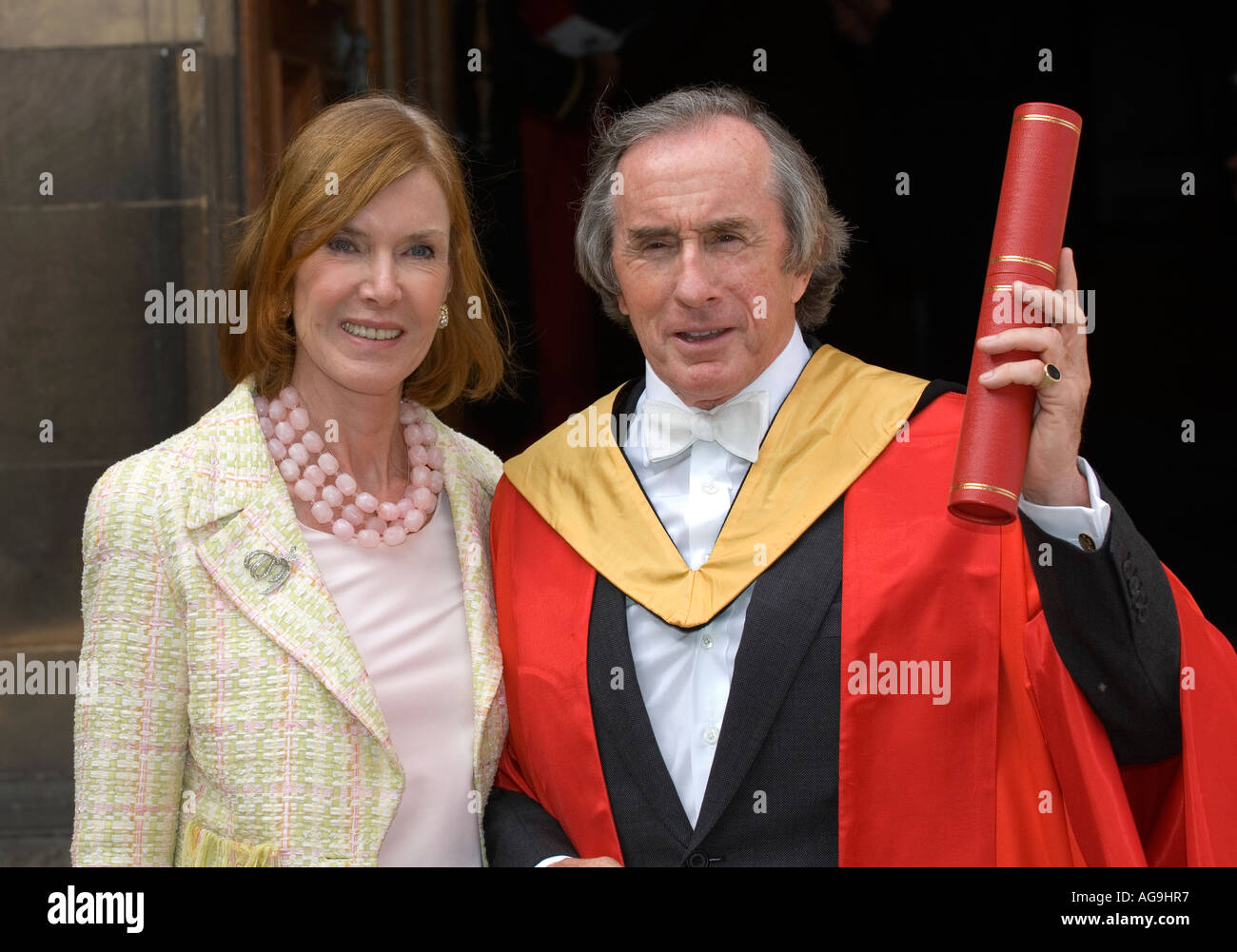 Ehemalige Formel 1-Rennfahrer Sir Jackie Stewart, mit seiner Frau erhält Ehrendoktorwürde von der University of Edinburgh Stockfoto
