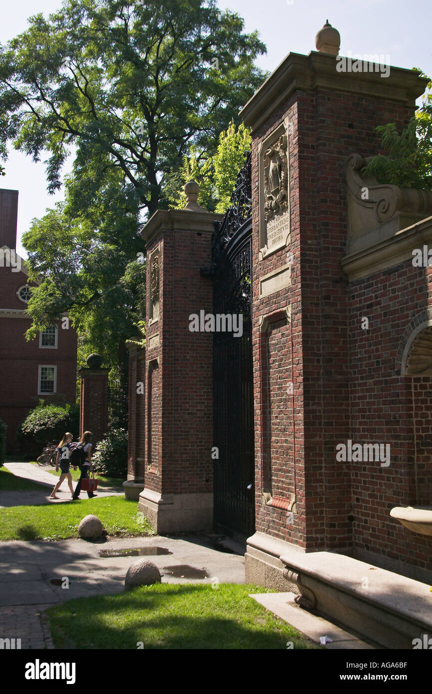 Tor des Harvard Yard Harvard University Cambridge MA Stockfoto