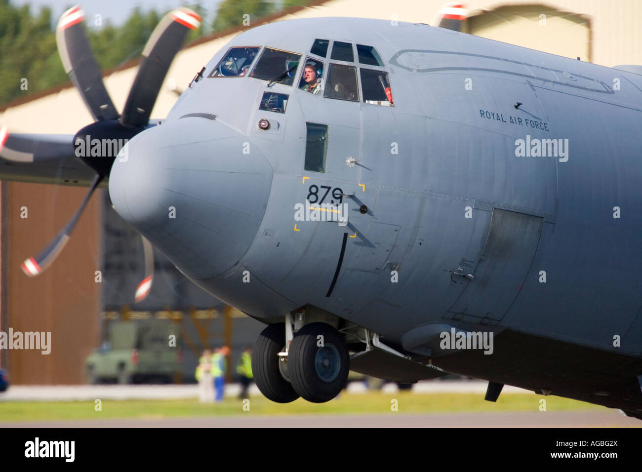 Britische Luftwaffe Lockheed Martin C-130J Hercules ausziehen Stockfoto