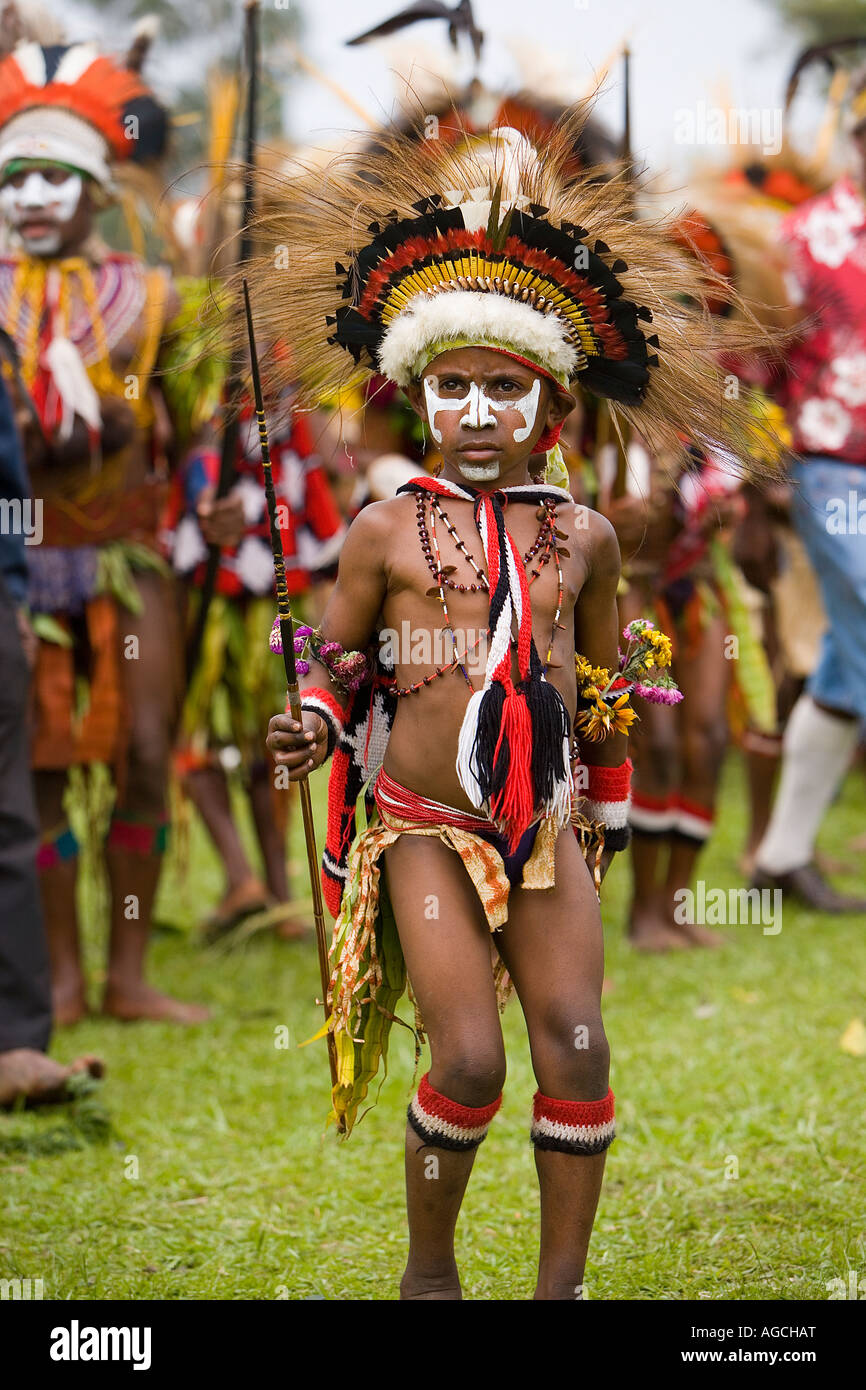 Kleiner Junge in Sing Sing, Goroka, Papua New Guinea Stockfoto