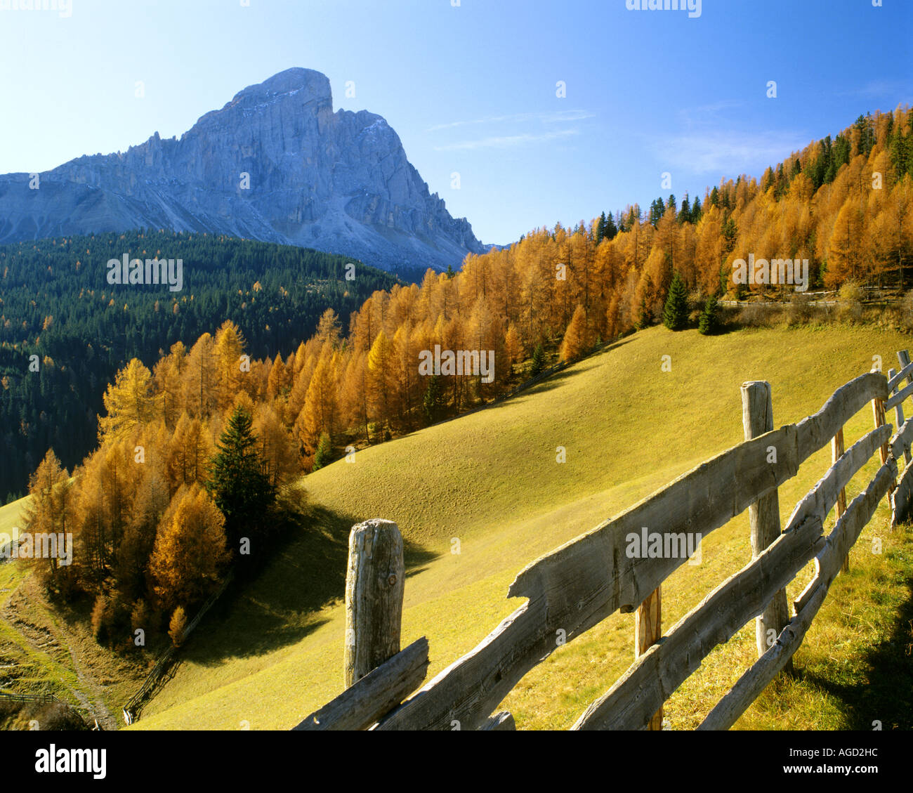 ES - TRENTINO: Peitlerkofel-Berg in den Dolomiten Stockfoto