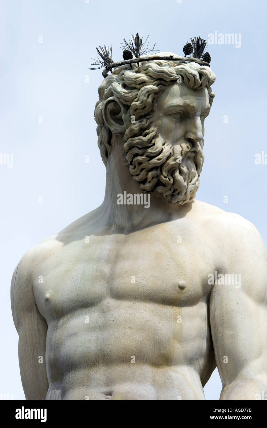 Der römische Gott Neptun in der Piazza della Signoria, Florenz, Italien. Stockfoto
