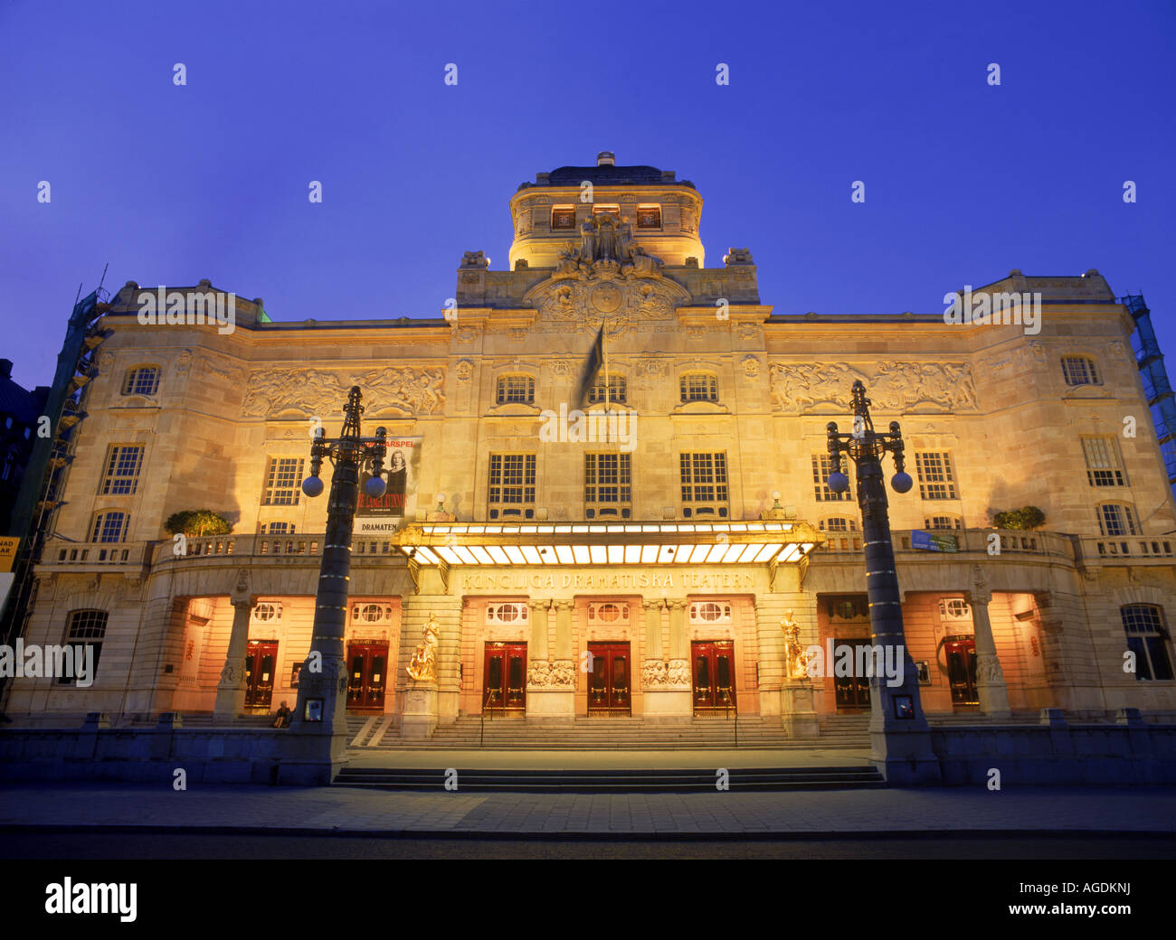 Die Könige dramatische Theater oder "Dramaten" in der Nacht in Stockholm, Schweden Stockfoto