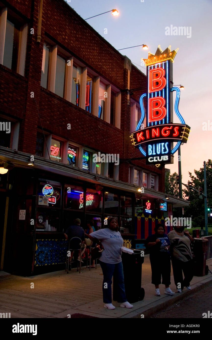 BB King Blues Club Leuchtreklame auf der Beale Street in Memphis, Tennessee. Stockfoto