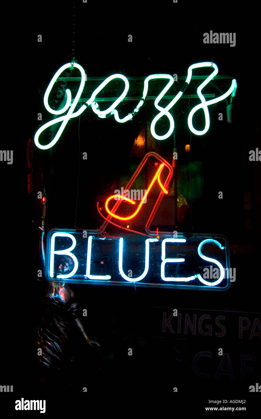 Jazz und Blues Neon unterzeichnen auf der Beale Street in Memphis, Tennessee. Stockfoto