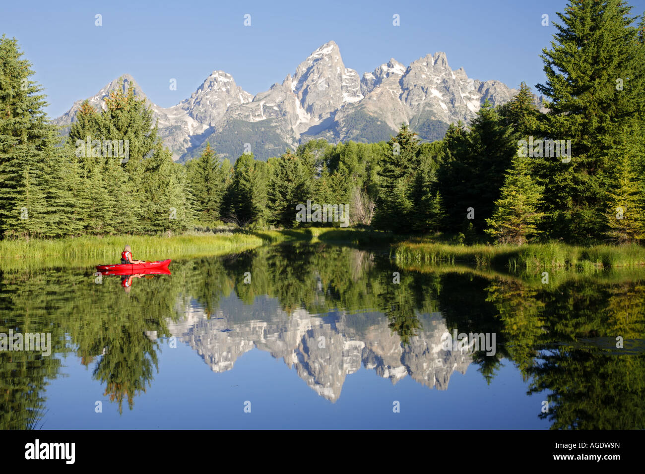 Kajakfahren in Grand Teton Nationalpark Wyoming Modell veröffentlicht Stockfoto