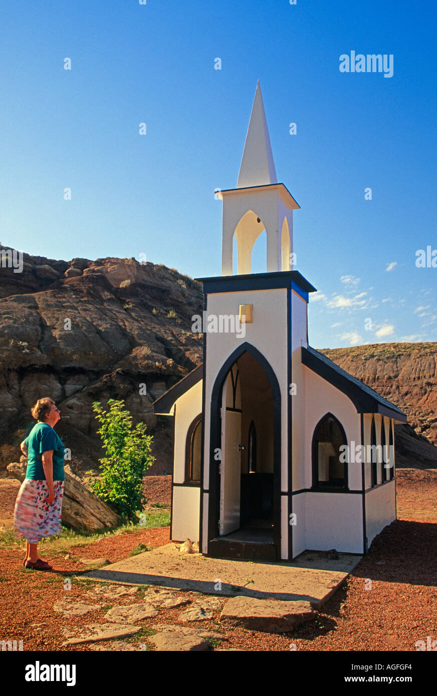 Besucher, die kleine Kirche eine Kirche, die Platz für sechs Personen Stockfoto