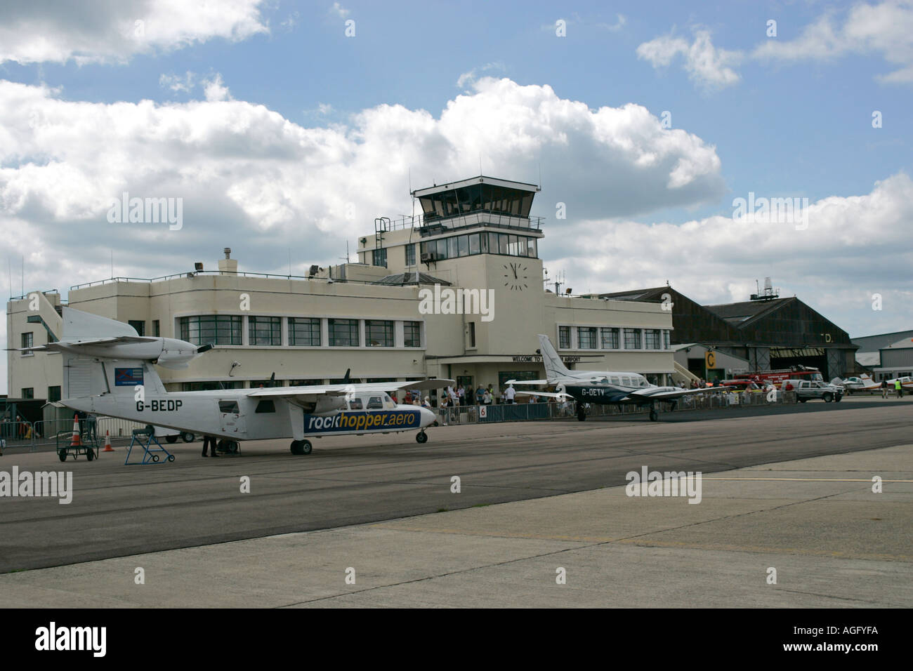 Ein Britten Norman BN2A Mk III Trislander in Shoreham Airport, Sussex Stockfoto