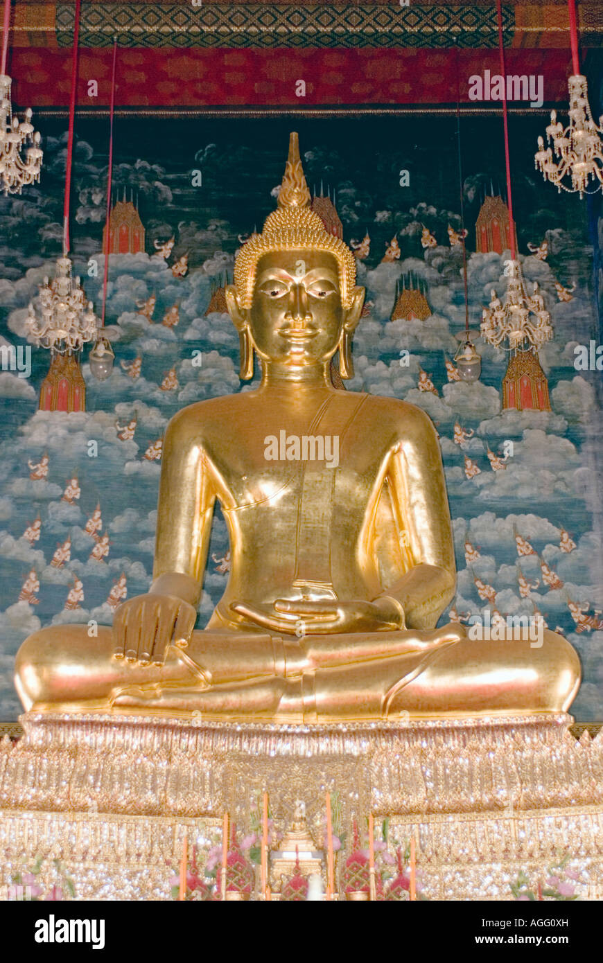 Thailand Bangkok Smiling Buddha Wat Thewarat Kunchorn Stockfoto