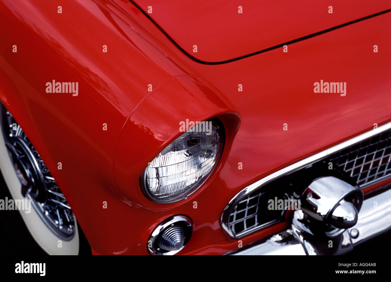 Ford Thunderbird Scheinwerfer und Kapuze Stockfoto