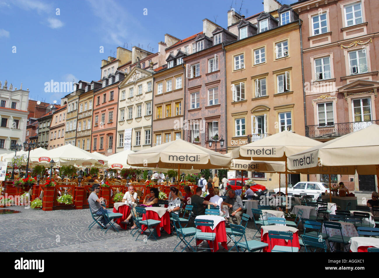 Altstädter Ring Warschau Polen Szene zeigt Barockbauten und Open-Air-café Stockfoto