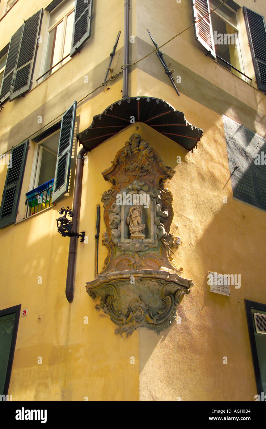 Straßenecke Schrein, Genua (Genova), Italien Stockfoto