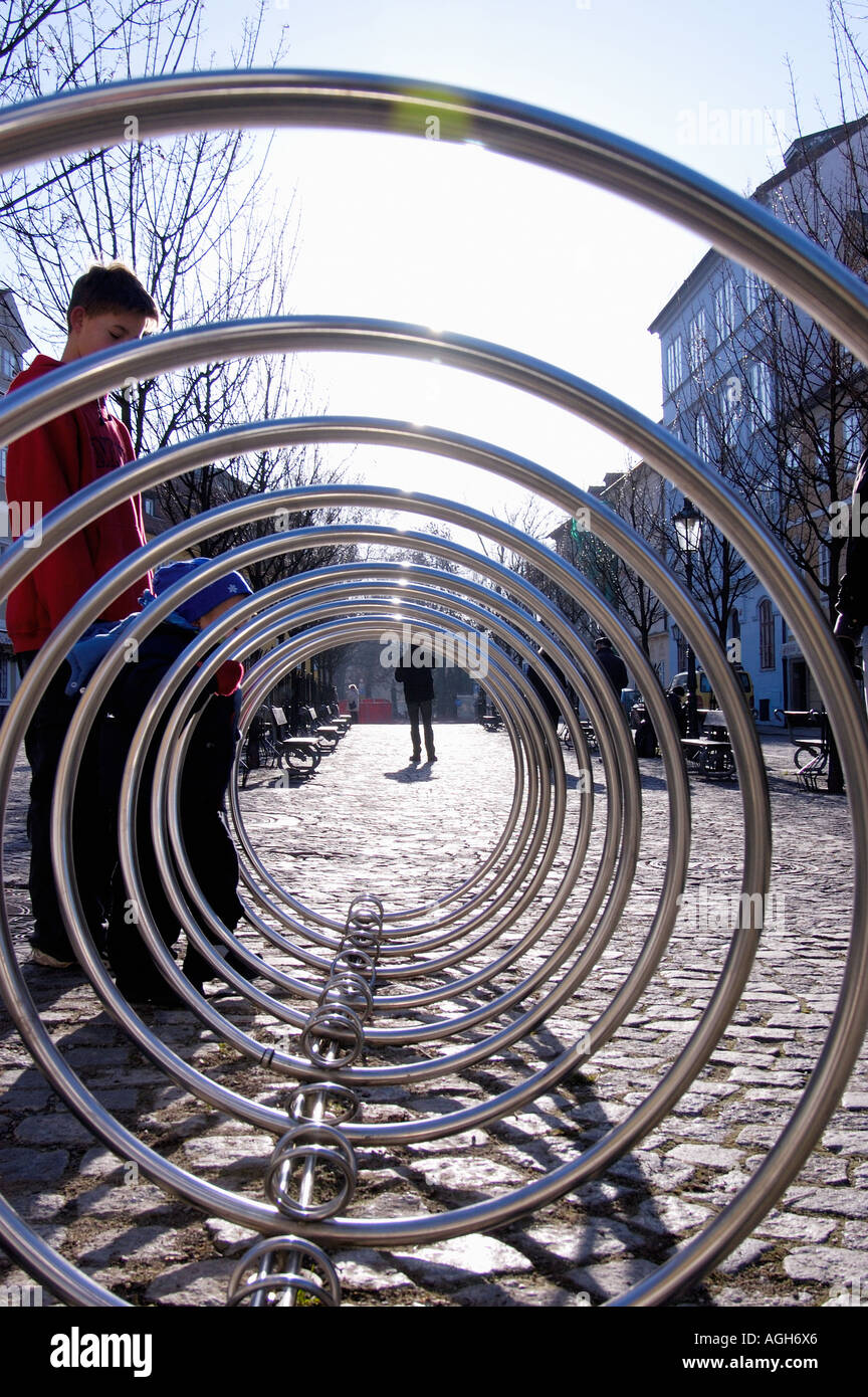 ungerade Fahrradständer, Prag, Tschechische Republik Stockfoto