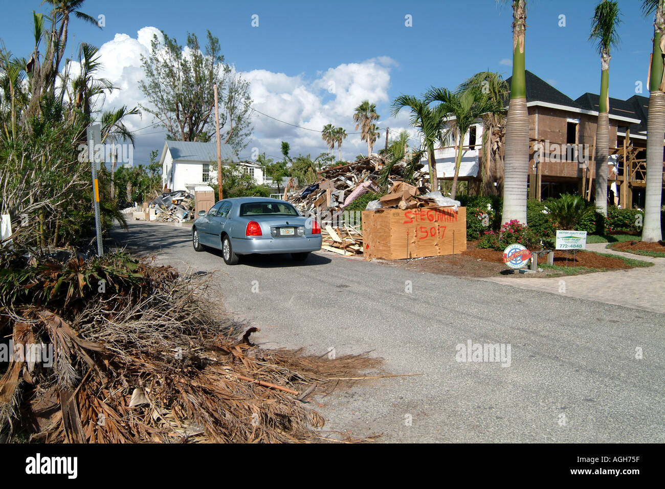 Nachwirkungen und bereinigen Sie Operationen Hurrikan Charley Captiva Island Florida fl USA Stockfoto