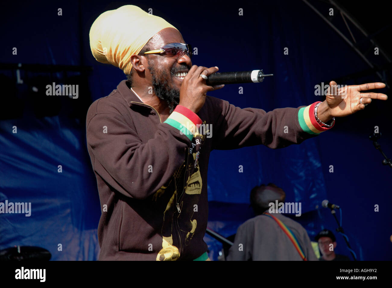 Rastafari Musiker Konzert Reggae in Lambeth Country Fair in Brockwell Park South London. Stockfoto