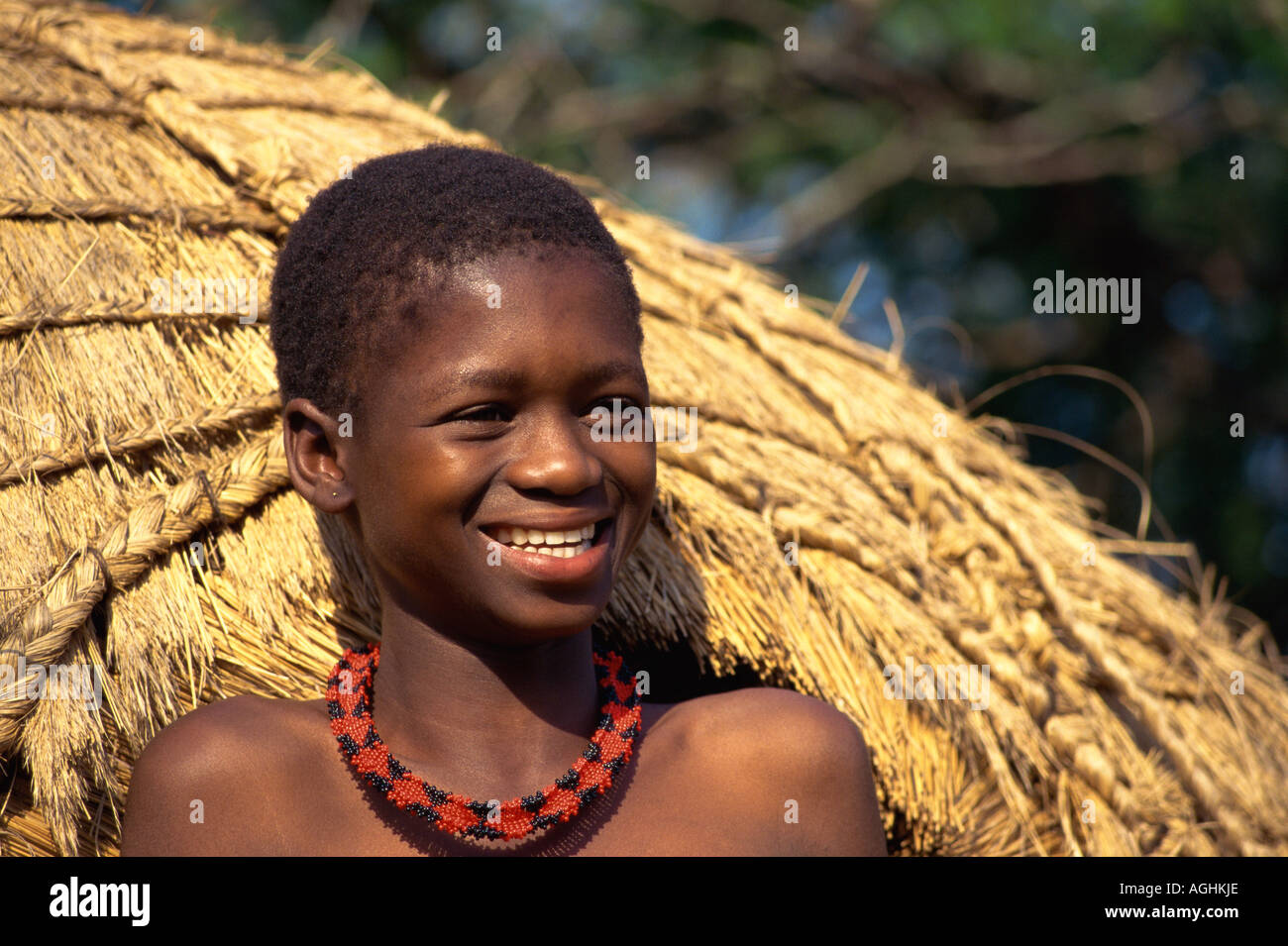 Ethnisch Afrika Zulu Mädchen Stockfotos und -bilder Kaufen - Alamy