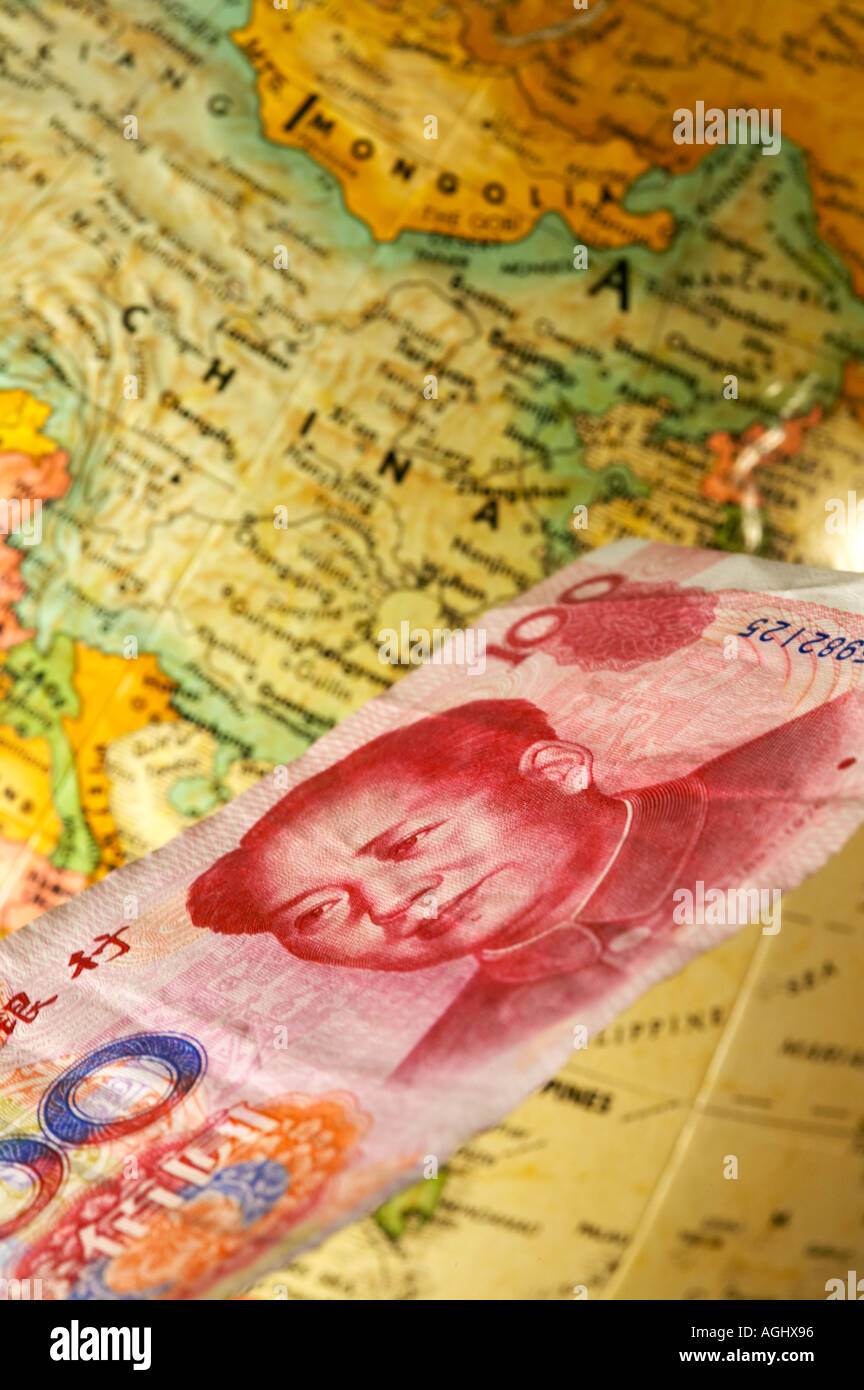 China chinesische Währung Yuan Renminbi mit Karte von China-Hintergrund Stockfoto