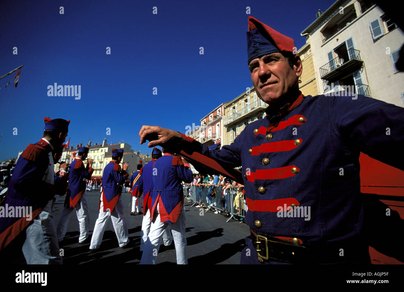 Die Bravade von Saint Tropez 500 kg Pulver für den Schutzpatron feiern Stockfoto