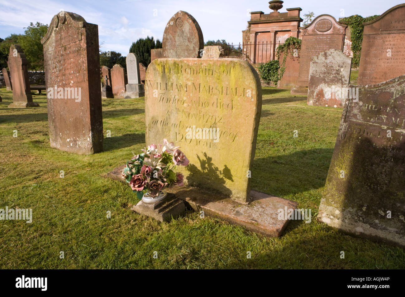 William Marshall oder Billy Marshall Scottsih König der Zigeuner Grabstein im Friedhof St. Cuthberts Kirkcudbright Scotland UK Stockfoto