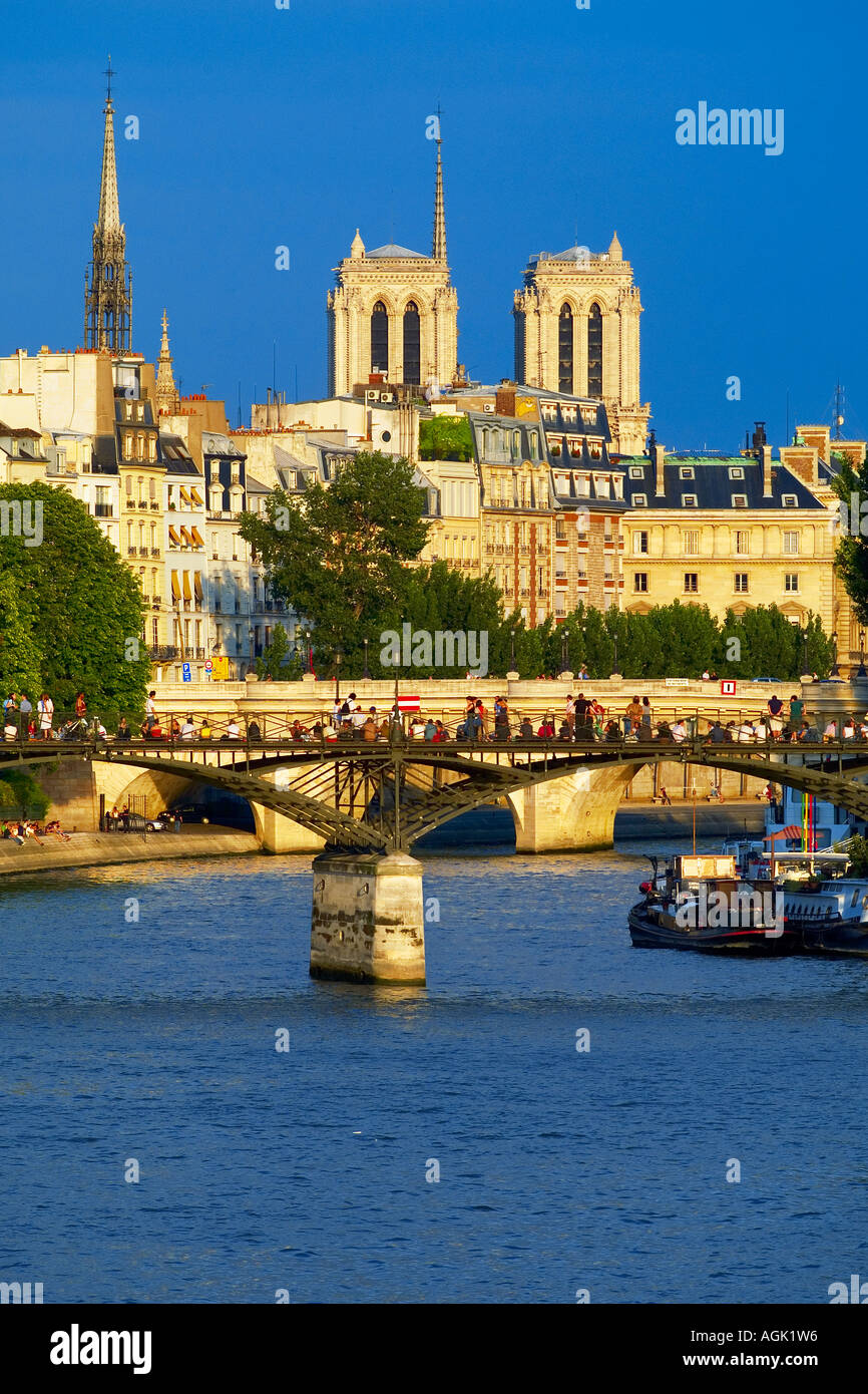 TLE De La Cité und Seineufer in Paris Frankreich Stockfoto