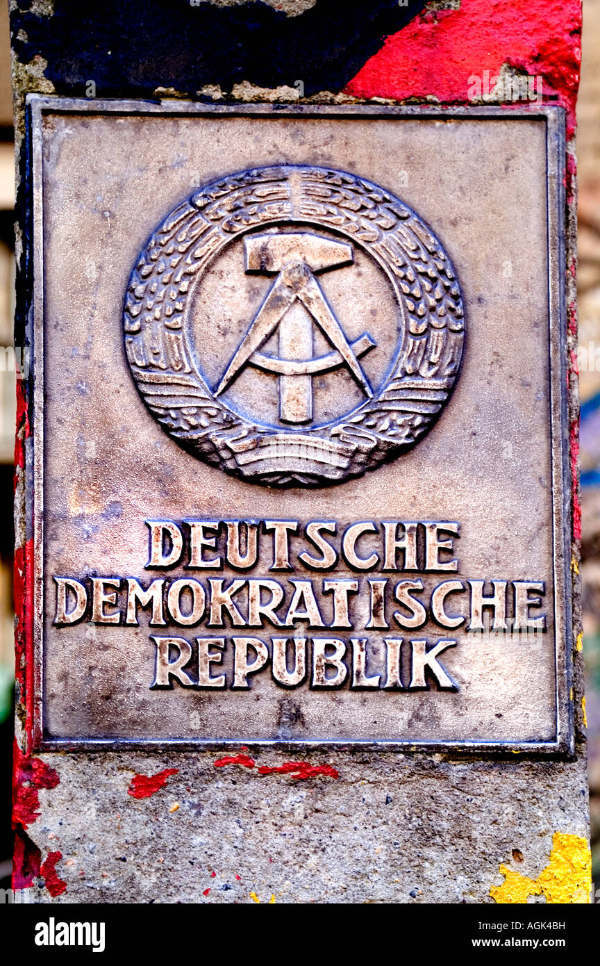 Berlin kalten Krieges Checkpoint Charlie Friedrichstraße berüchtigte Grenzübergang amerikanischen sowjetischen Sektor Ost-West-Wand Stockfoto