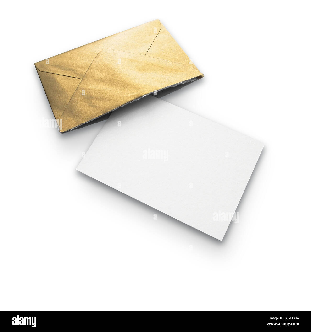 Goldener Umschlag auf weißem Hintergrund. Einladung. Präsentation Stockfoto