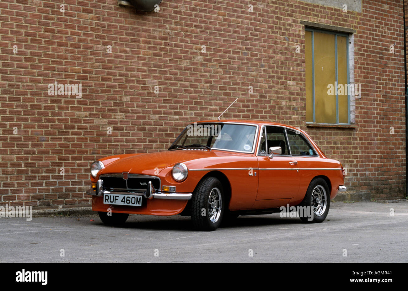 MG BGT V8 Chrom Stoßstange eingeführt 1973 Stockfoto
