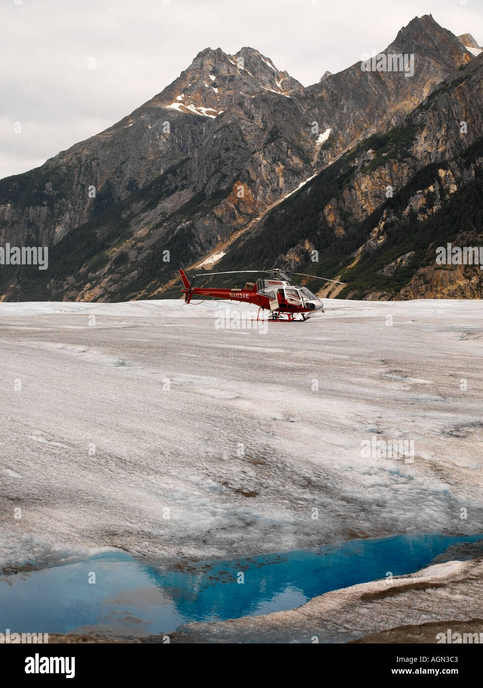 Touristischen Hubschrauberlandeplätze auf den Juneau Icefields in Alaska, USA Stockfoto