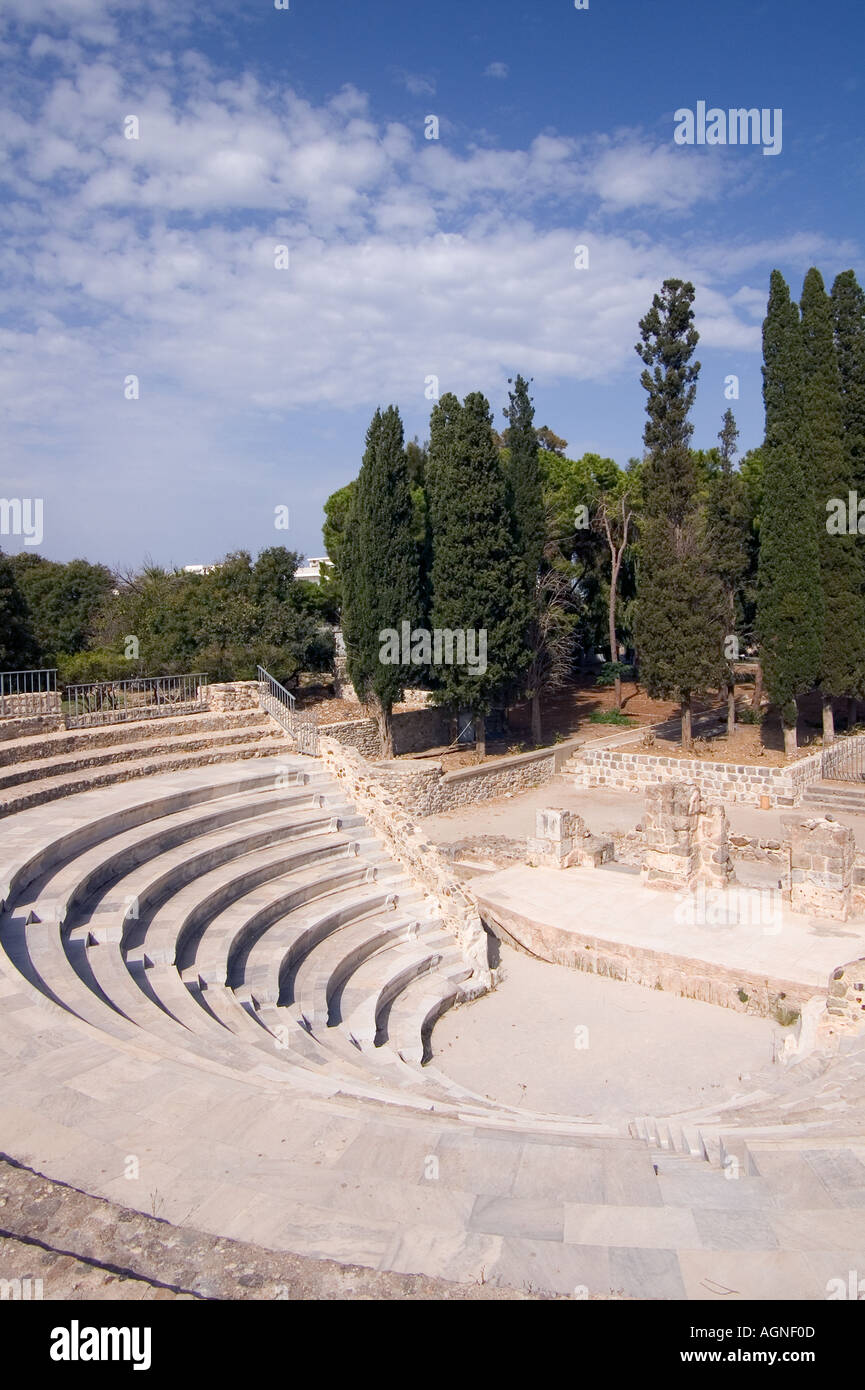 dh Odeon Amphitheater KOS STADT GRIECHENLAND KOS das Odeon Amphitheater Bühne und Sitze römischen Ruinen Stockfoto