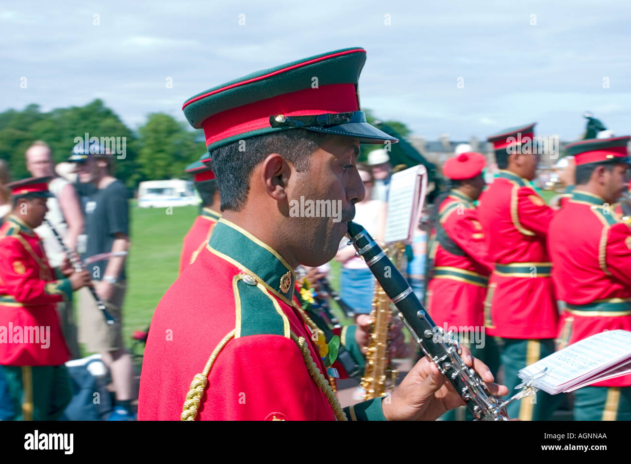 Klarinettist der Royal Army of Oman Pipe Band Pipefest 2005 Edinburgh Schottland UK Stockfoto