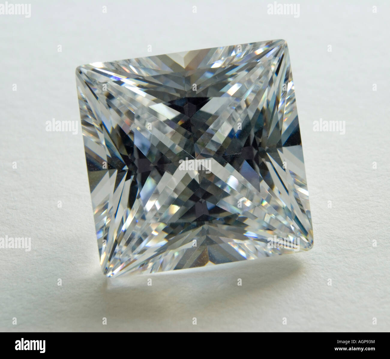 Prinzessin Schnitt Diamant (Lab erstellt Cubic Zirkonia) Stockfoto