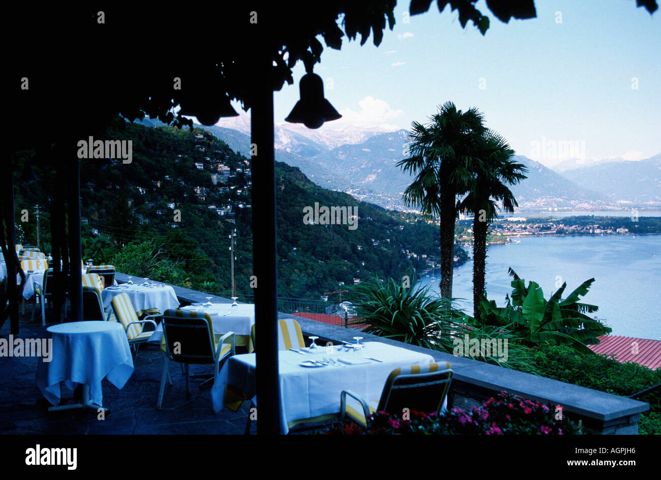 Restaurant-Terrasse / Ronco Sopra Ascona Stockfoto