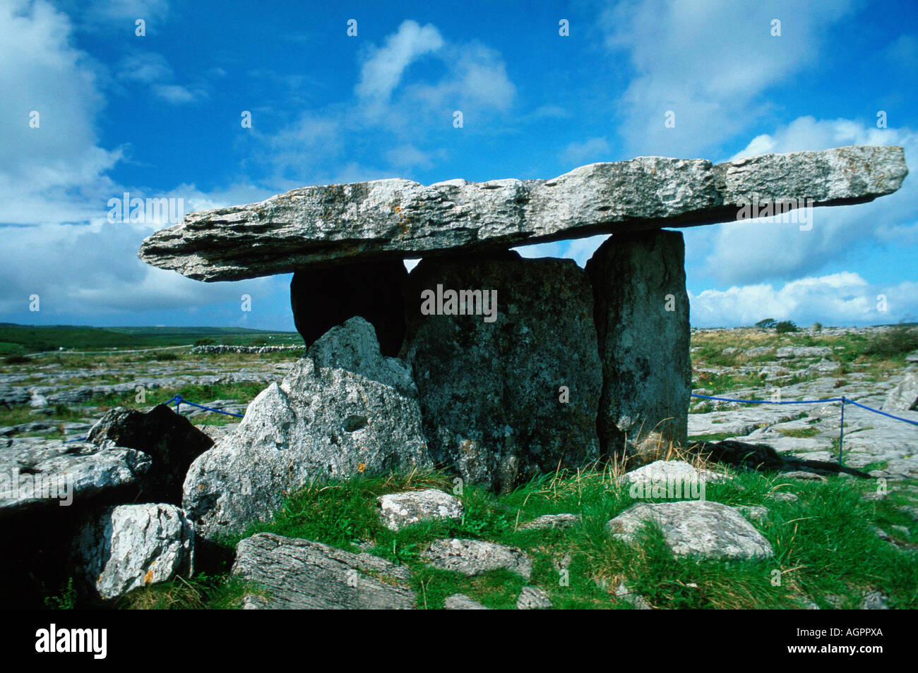 Poulnabrone Dolmen Stockfoto