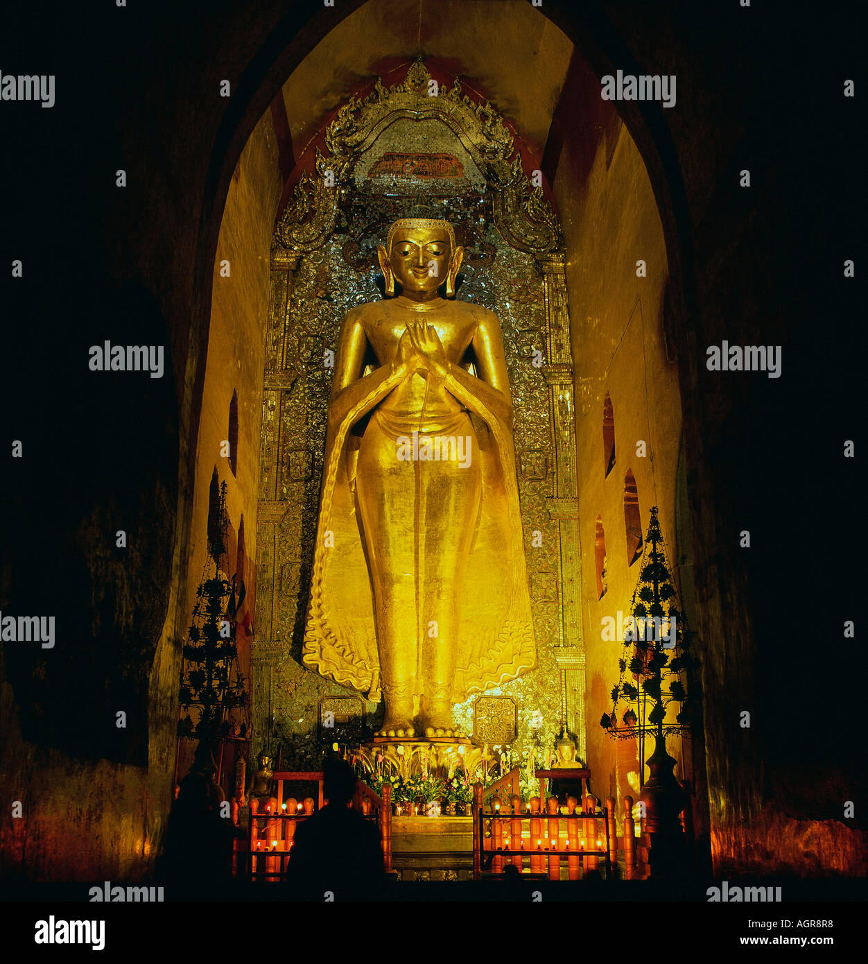 Buddha-Statue / Bagan / Ananda-Tempel Stockfoto